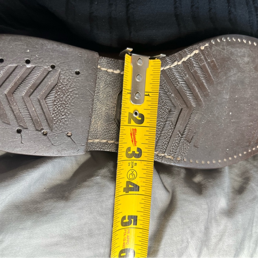 Vasque Two-Tone Brown Leather Western Pull-On Boots - Picture 13 of 13